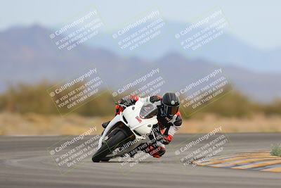 media/Jan-15-2023-SoCal Trackdays (Sun) [[c1237a034a]]/Turn 15 (1pm)/